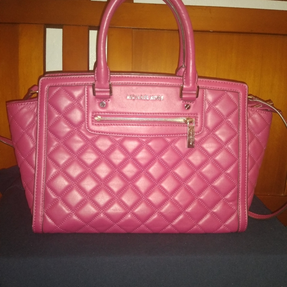 Michael kors Selma zip quilt large purse